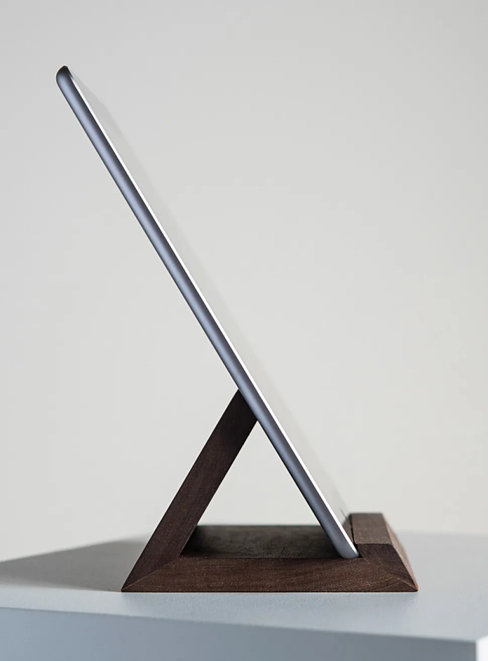 Tablet holder