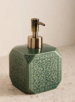 Tapestry-inspired soap pump