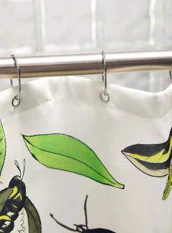 Été au Québec shower curtain