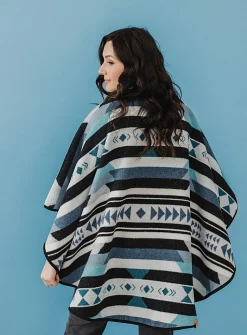 Tundra reversible shawl