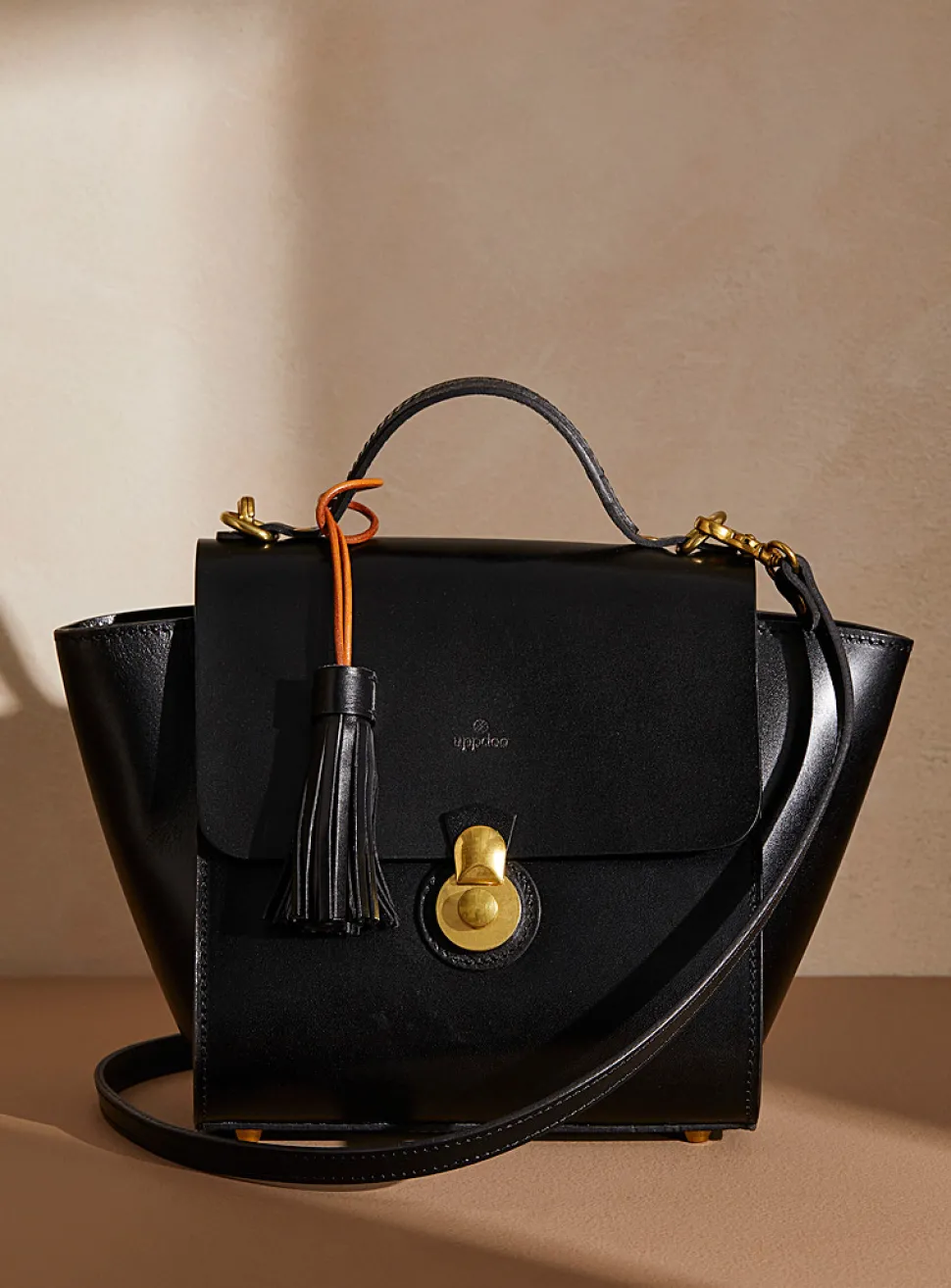 Vive satchel