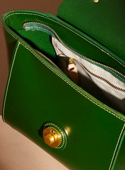 Vive satchel