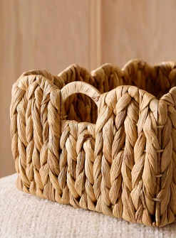 Water hyacinth scalloped basket
