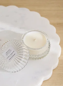 White tea and ginger scented candle
