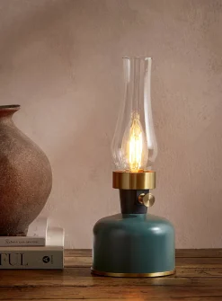 Wireless indoor-outdoor lantern