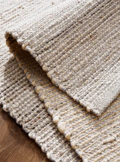 Woven stripes reversible artisanal rug